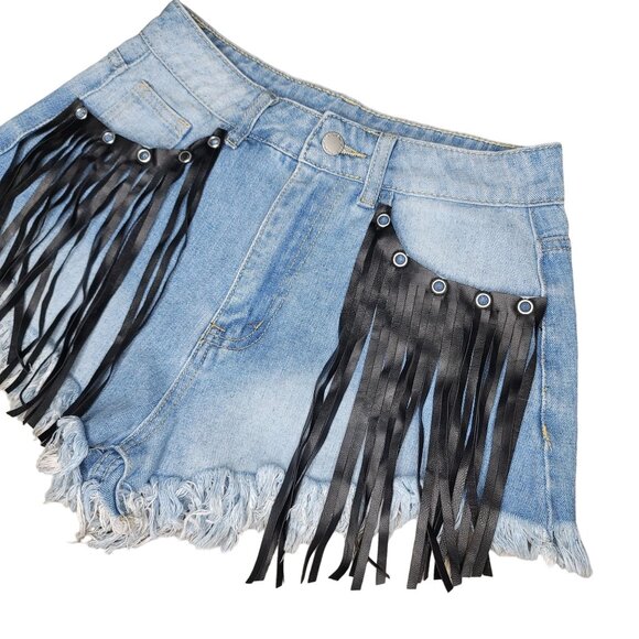 Shein Women's Frayed Denim Shorts With black Fringe Detail rocker shorts Size 27 - Picture 5 of 5